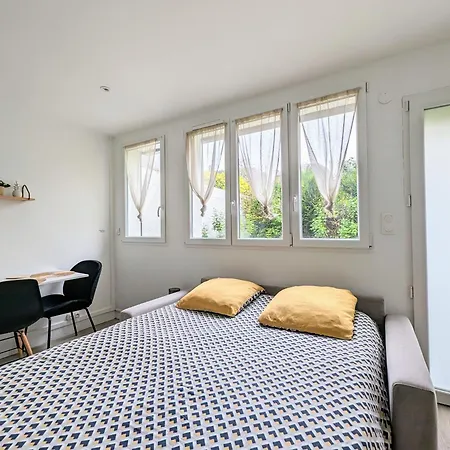 Stockholm- Cosy Et Patio, Proche Centre Charleville-Mézières