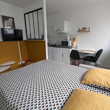 Stockholm- Cosy Et Patio, Proche Centre Apartmán Charleville-Mézières