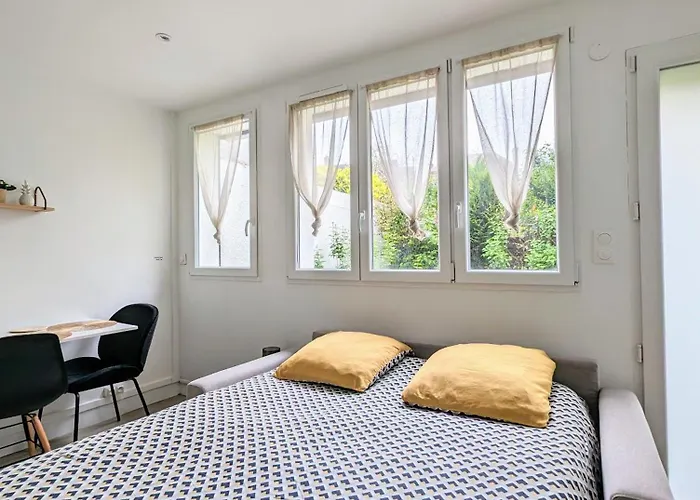 Stockholm- Cosy Et Patio, Proche Centre Charleville-Mézières